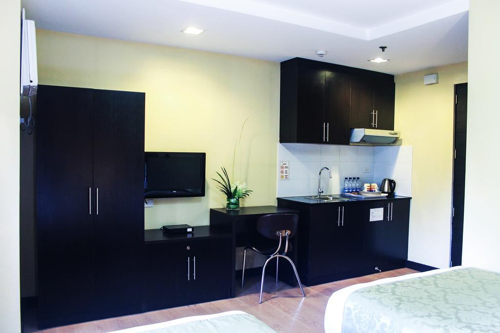 The Studio 18 Residences Manille Extérieur photo